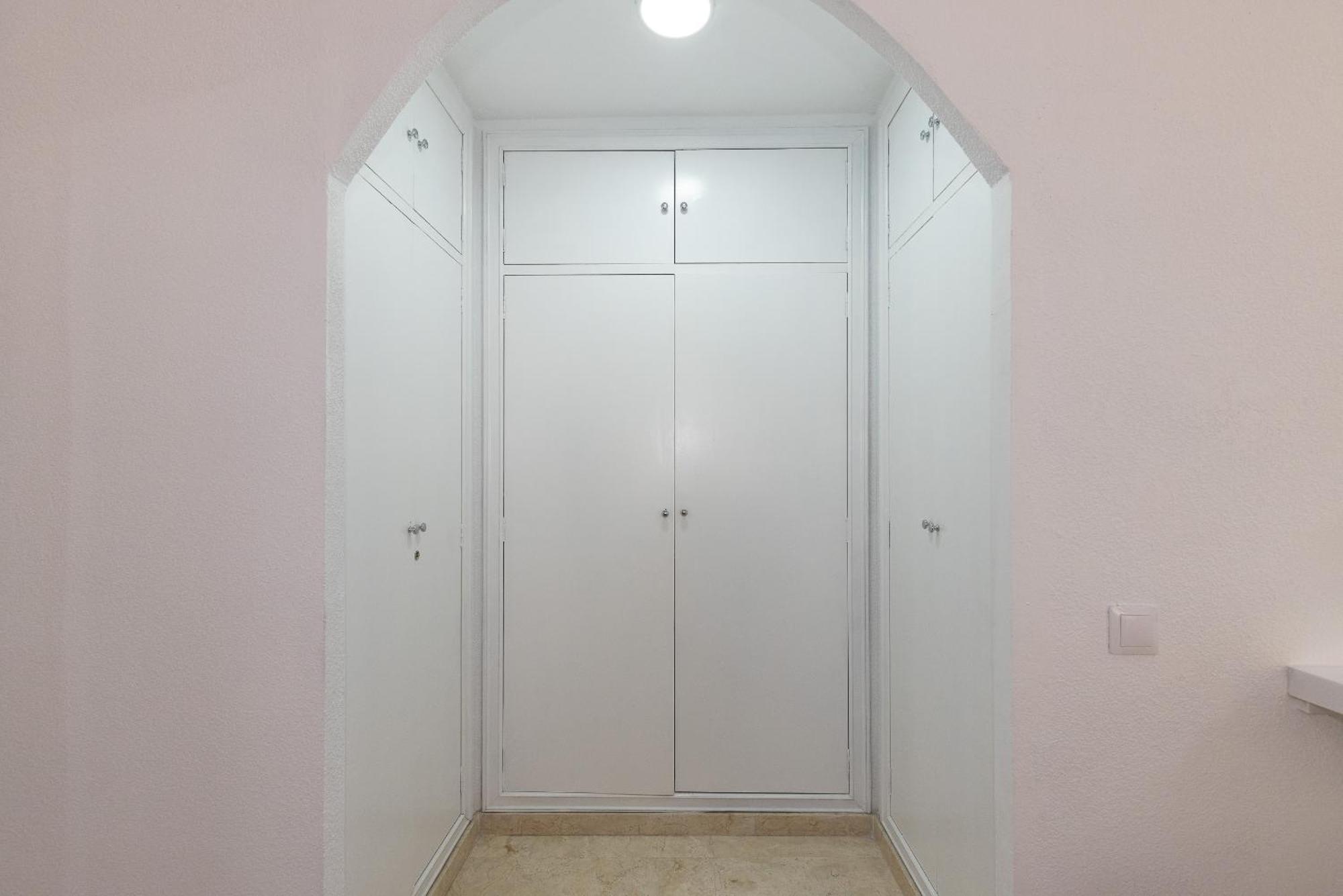 Uhc Michelangelo Apartments ซาลอว์ ห้อง รูปภาพ