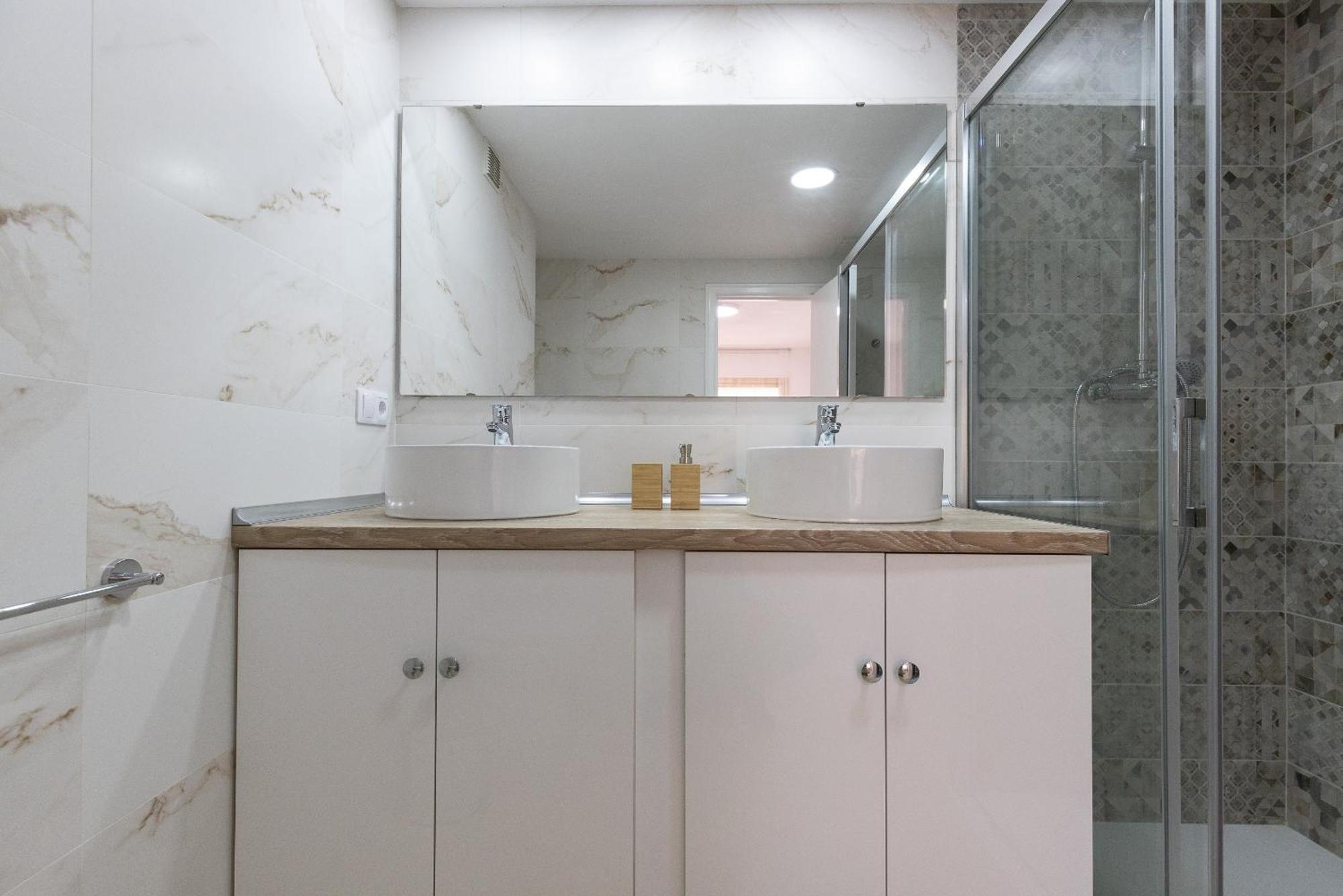 Uhc Michelangelo Apartments ซาลอว์ ห้อง รูปภาพ
