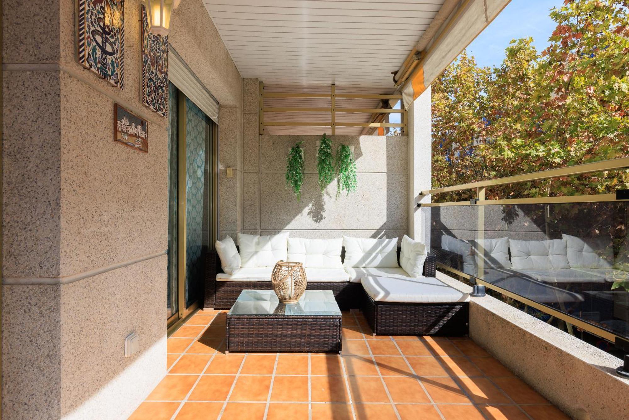 Uhc Michelangelo Apartments ซาลอว์ ห้อง รูปภาพ